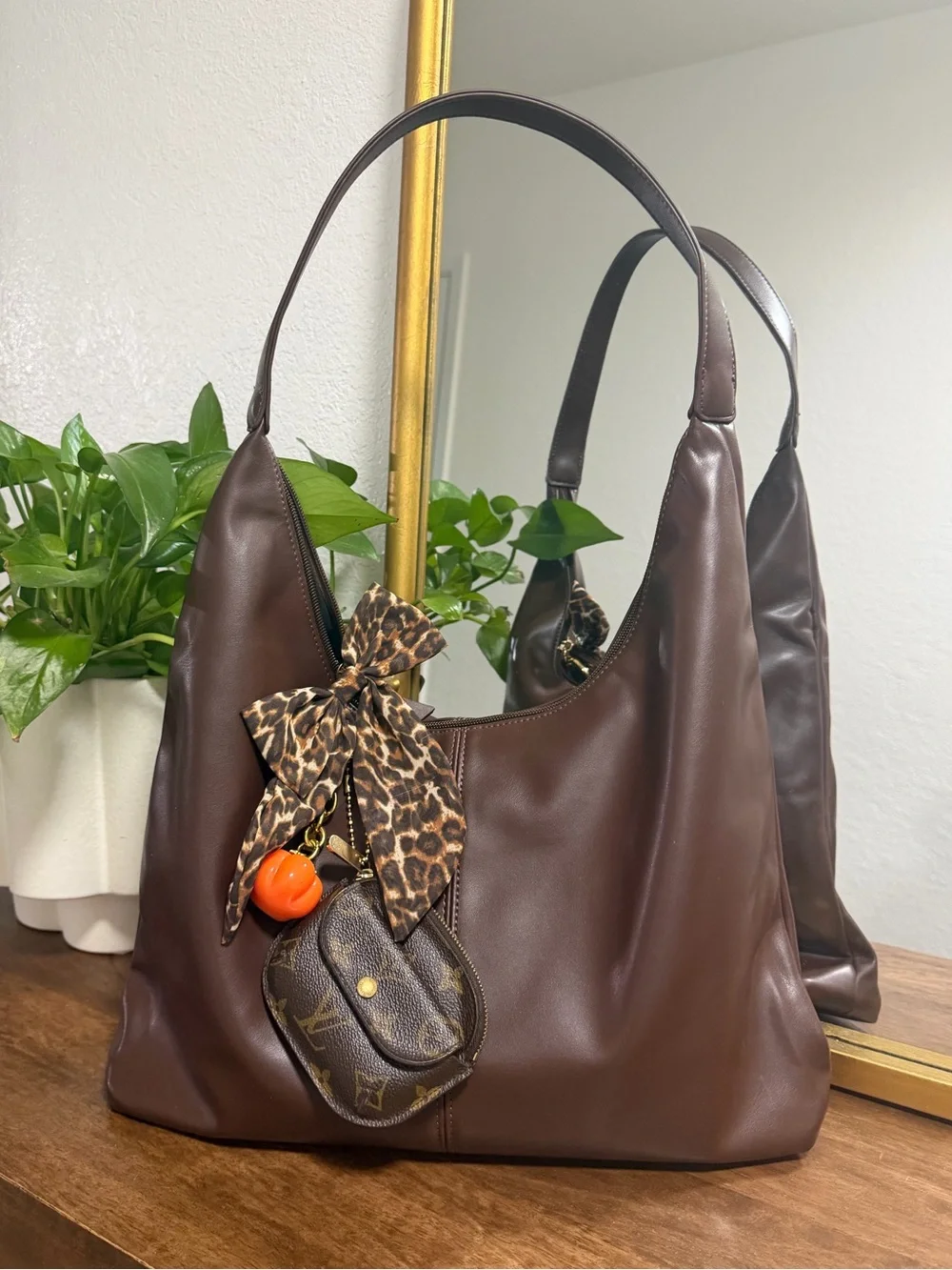Trendy faux leather hobo shoulder bag